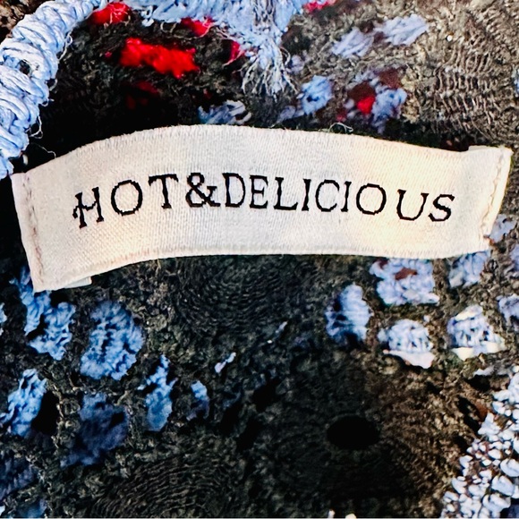 HOT & DELICIOUS KNITTED CROP TOP - Picture 15 of 16